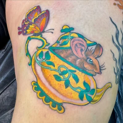Megan Oliver tattoo ig_024
