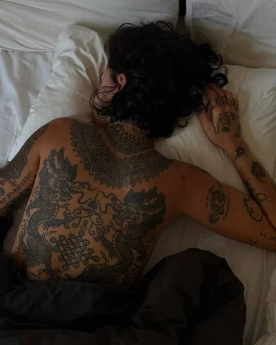 Alice Cheked tattoo ig_012