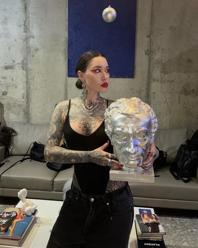 Alice Cheked tattoo ig_022