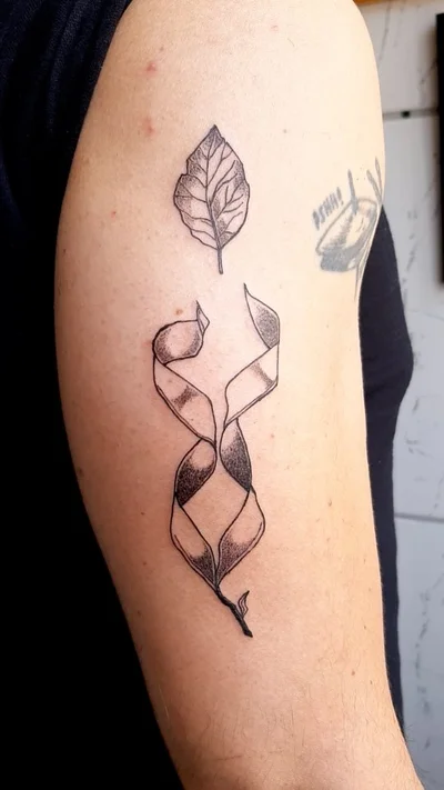 Aline Wata tattoo ig_009