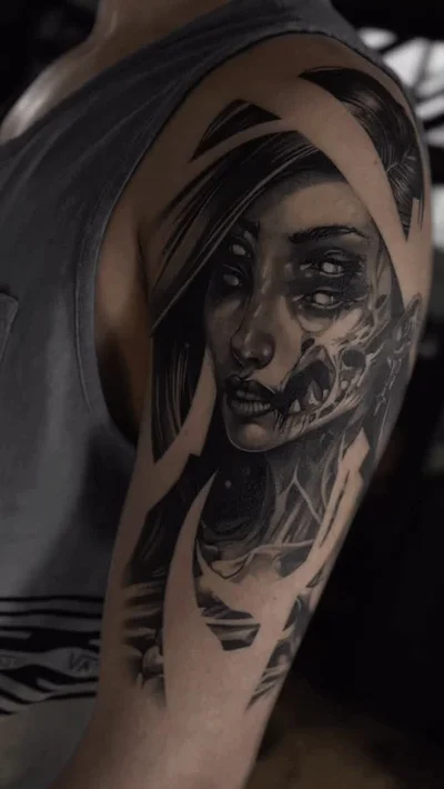 Alyona Khaidukova tattoo ig_010
