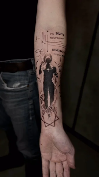 Alyona Khaidukova tattoo ig_024