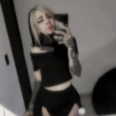 Andrea Miranda tattoo ig_013