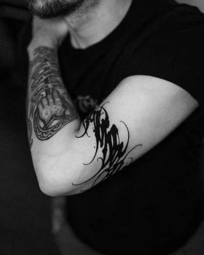 Anthony Low tattoo ig_020