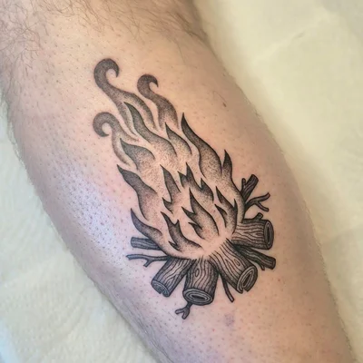Brooke Herr tattoo ig_021