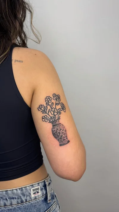 Bruna Oliveira tattoo ig_011
