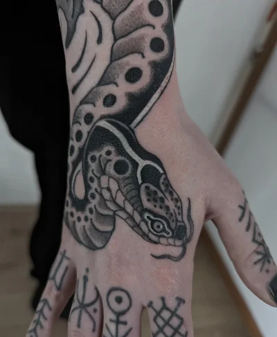 Calina Hain tattoo ig_019