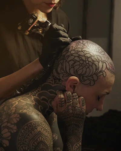 Caroline Karenine tattoo ig_008