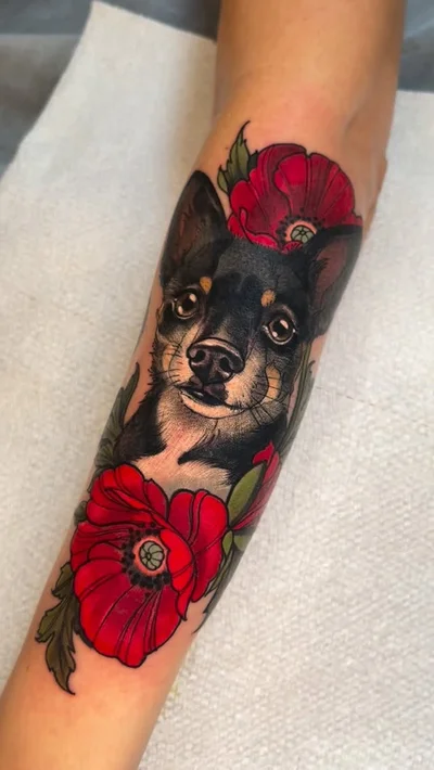 Charlotte Timmons tattoo ig_013