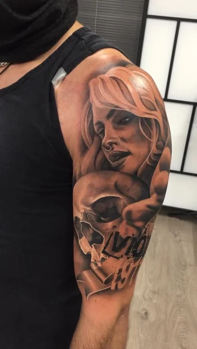 chris tattoo ig_014