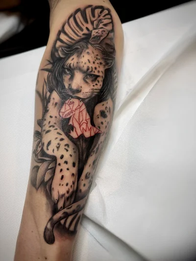 Claudia Linde tattoo ig_008