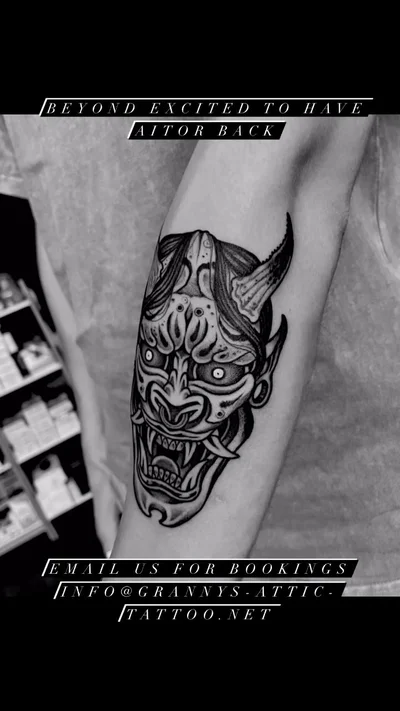 esme baker tattoo ig_023