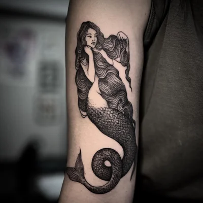 Federica Madonna tattoo ig_017