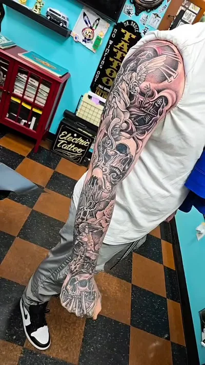 Bruce Deslauriers tattoo ig_018