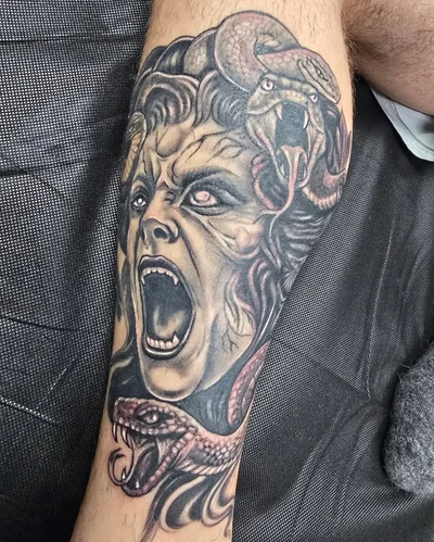 Bruce Deslauriers tattoo ig_023