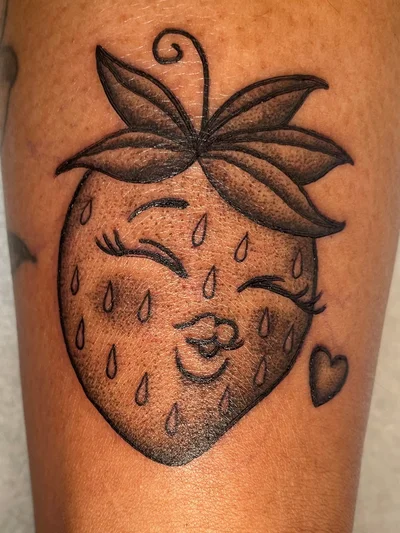 Katie So tattoo ig_023
