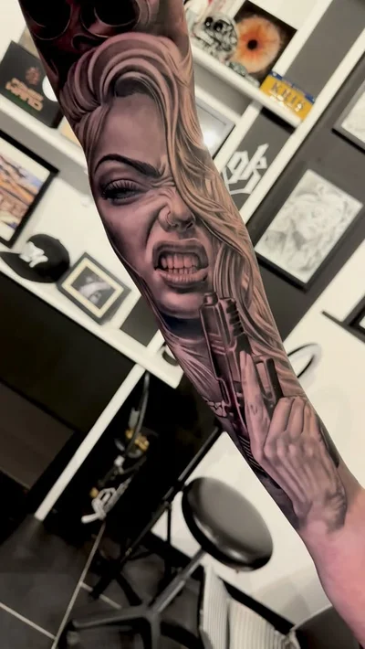 𝐆𝐑𝐀𝐏𝐇𝐈𝐊𝐑𝐈𝐒 tattoo ig_008