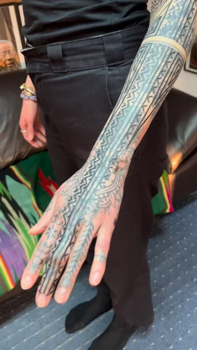 HAIvarasly tattoo ig_009
