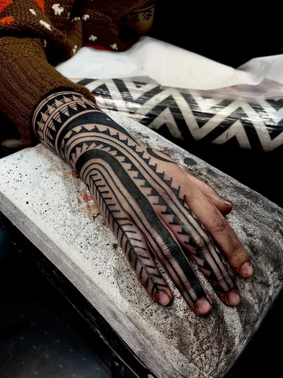 HAIvarasly tattoo ig_021