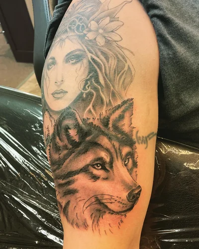 Holly Stro tattoo ig_017