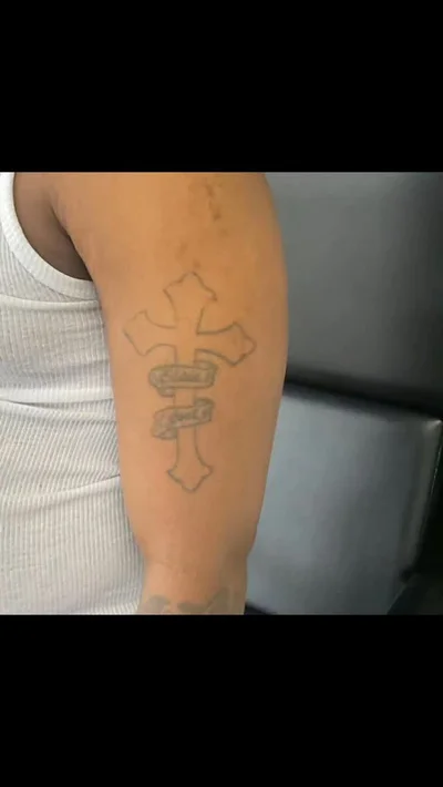 ronald Bennett tattoo ig_008