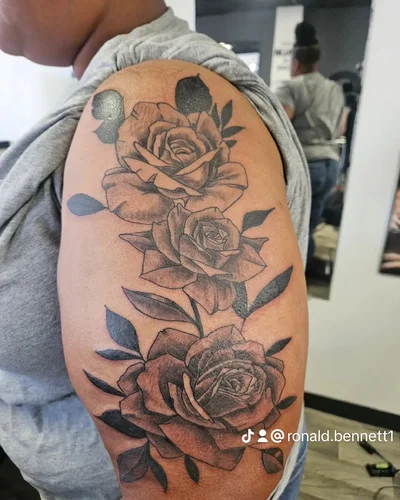 ronald Bennett tattoo ig_024