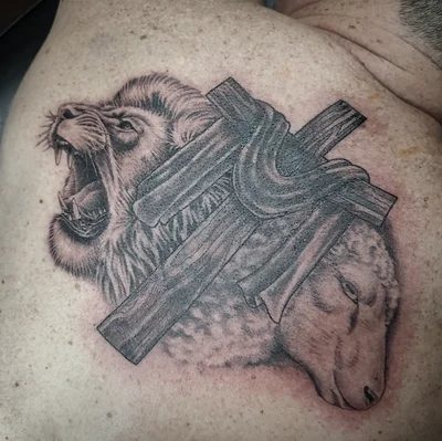 Jennifer Fowler tattoo ig_020