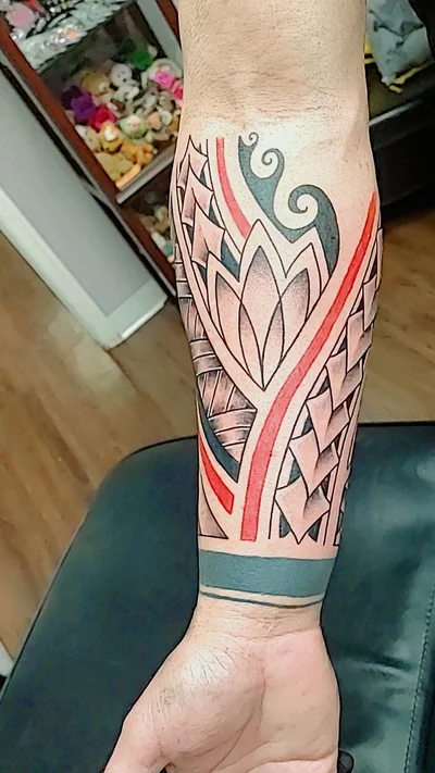 Jennifer Fowler tattoo ig_023