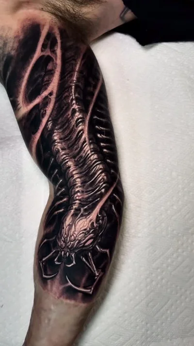 Jesse Levitt tattoo ig_024