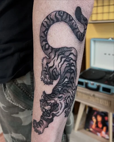 Josh Wilding tattoo ig_024