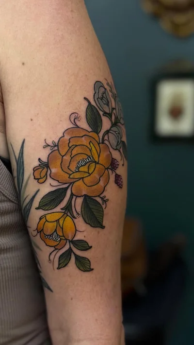 W H I T T tattoo ig_010
