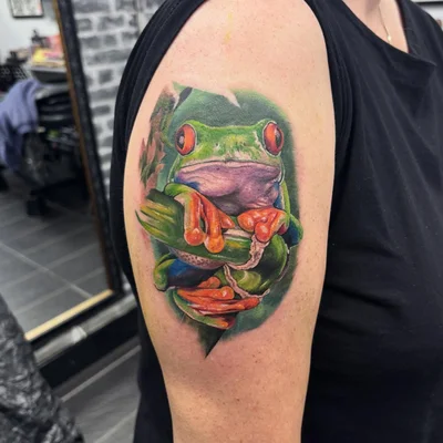 Kayley Henderson tattoo ig_023