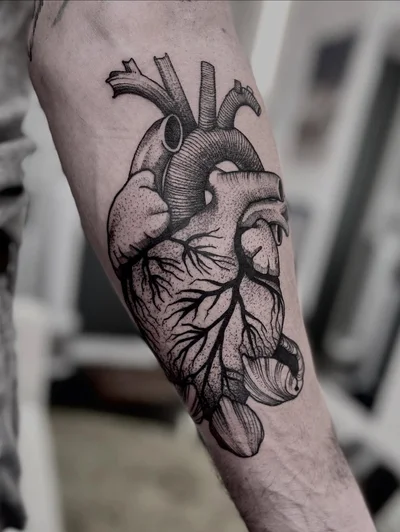 Kelly Violet tattoo ig_021