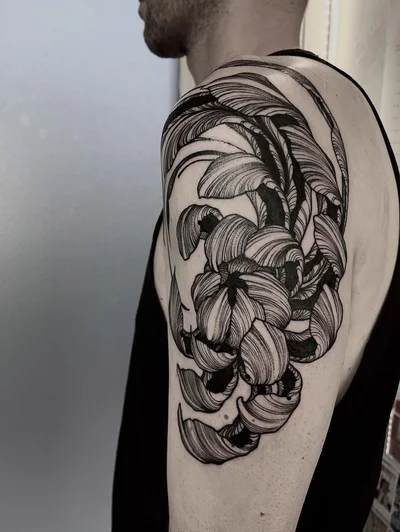 Kelly Violet tattoo ig_023