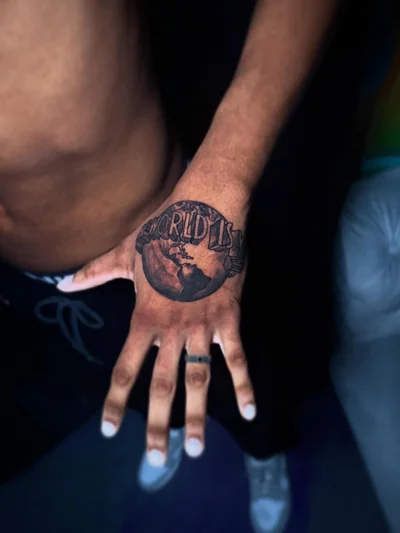 Tattoo artist | Credit Repair tattoo ig_018