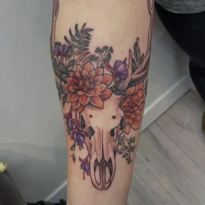 Kylie Gibson tattoo ig_013