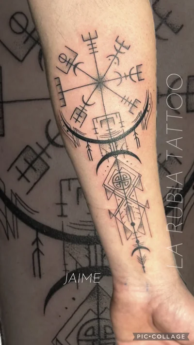 •𝐋𝐚 𝐑𝐮𝐛𝐢𝐚 𝐓𝐚𝐭𝐭𝐨𝐨 • tattoo ig_008