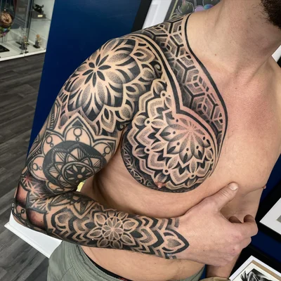 Lauren Ansbro Tattoos | Leeds tattoo ig_010