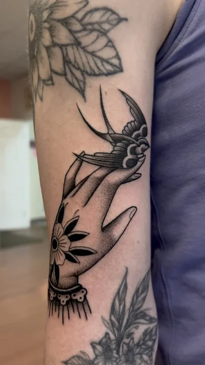 Lauren Jayne Gow tattoo ig_024