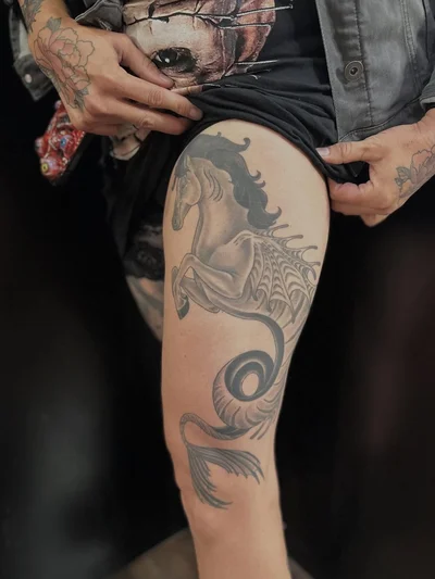 𝔏𝔦𝔫𝔡𝔰𝔢𝔶 ℜ𝔥𝔬𝔞𝔡𝔢𝔰 tattoo ig_015