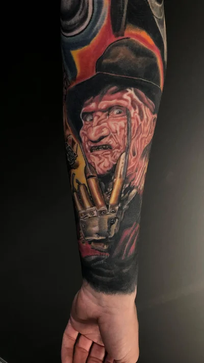 Lisa Mcintyre tattoo ig_017