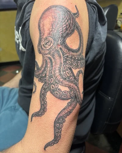 Livewire Tattoo tattoo ig_016