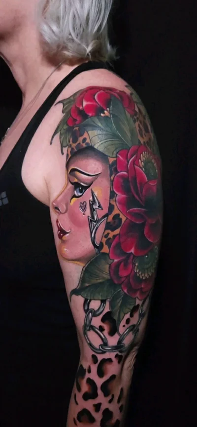 Liz Hapi tattoo ig_015