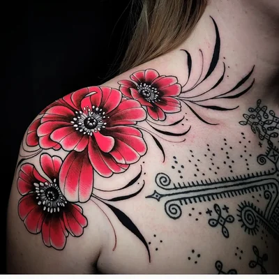 Liz Hapi tattoo ig_022