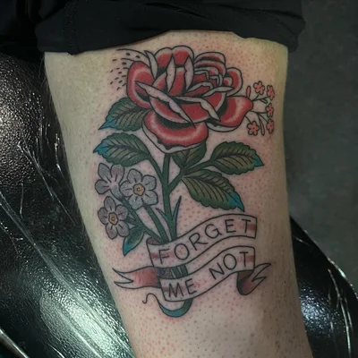 Lizzie Cartwright tattoo ig_018