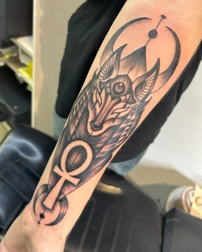Loni Dilaj tattoo ig_017