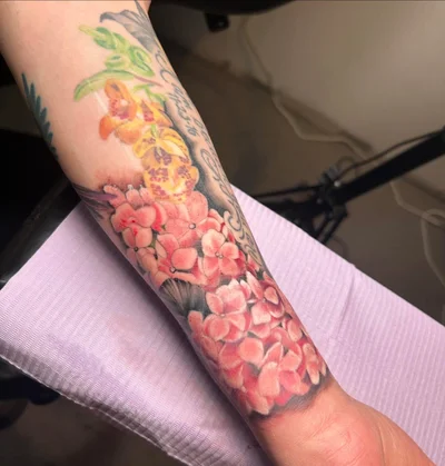 Loni Dilaj tattoo ig_022