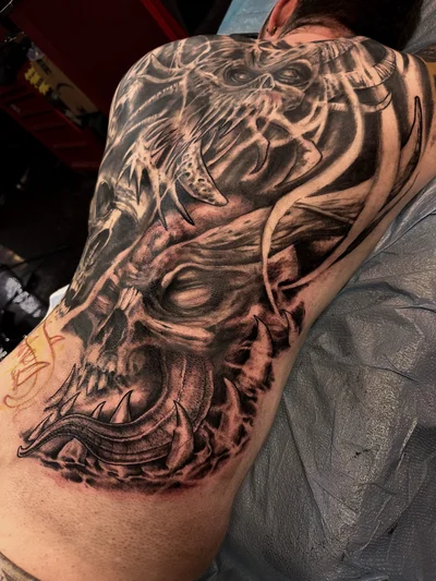 Rick Deville. Owner/artist tattoo ig_008