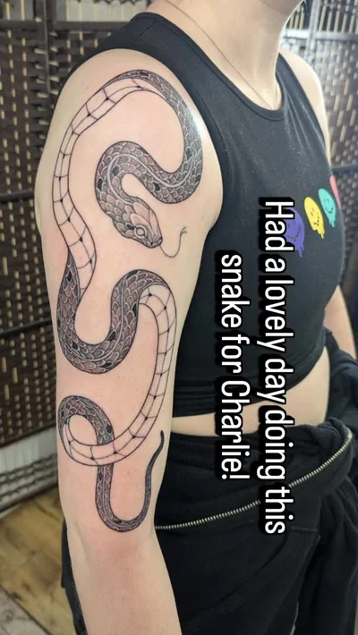 Lucy Exton tattoo ig_019