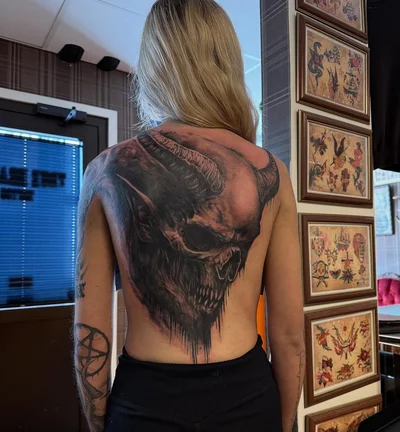 Mikael Byman tattoo ig_013